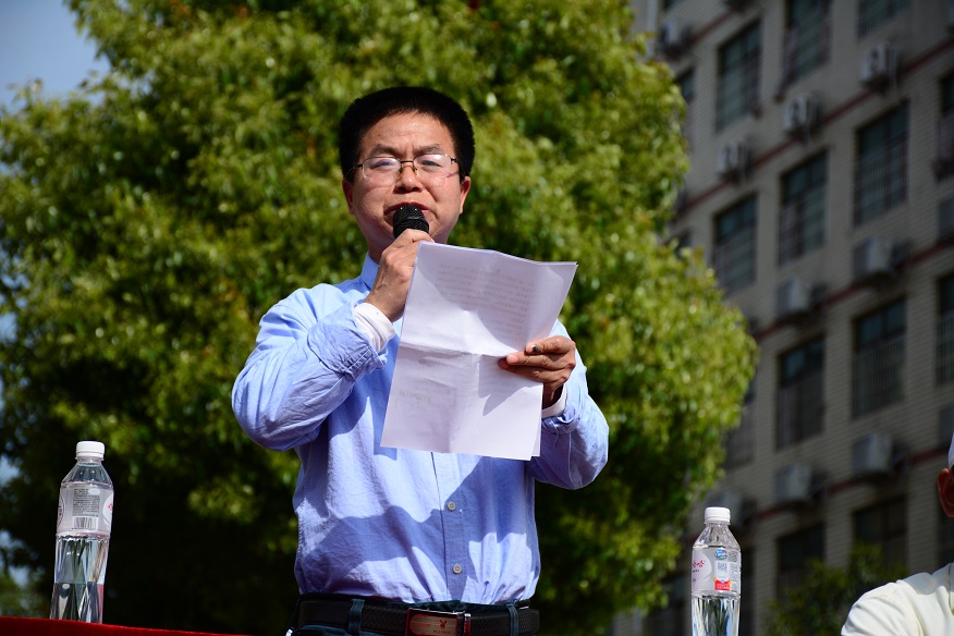 DSC_5851.JPG DSC_5851.JPG